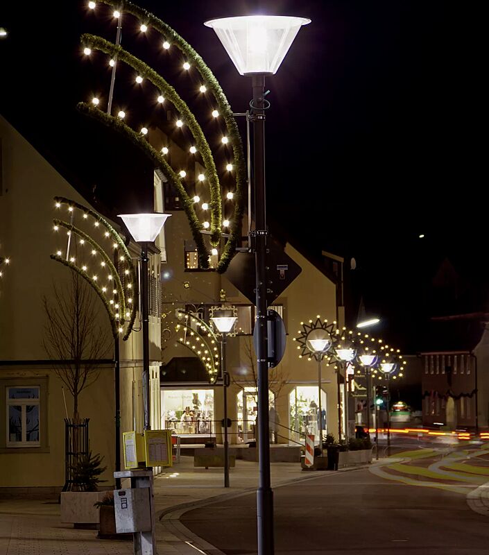 Lichtbogen HIMMELSPFORTE, zur Mastbespannung