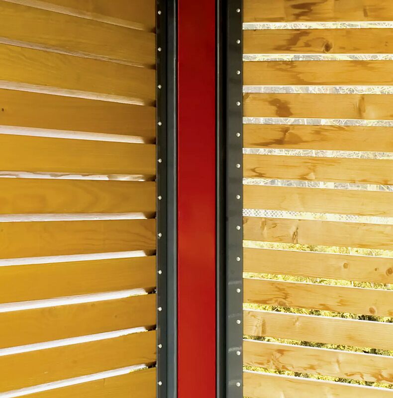 Akzentblende für Stützen in ZIEGLER-Standardfarben