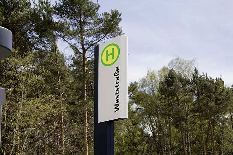 054.493/haltestellen-informationssystem-pure-modell-1-zum-aufduebeln-bei--200-mm__shoKAT0025935