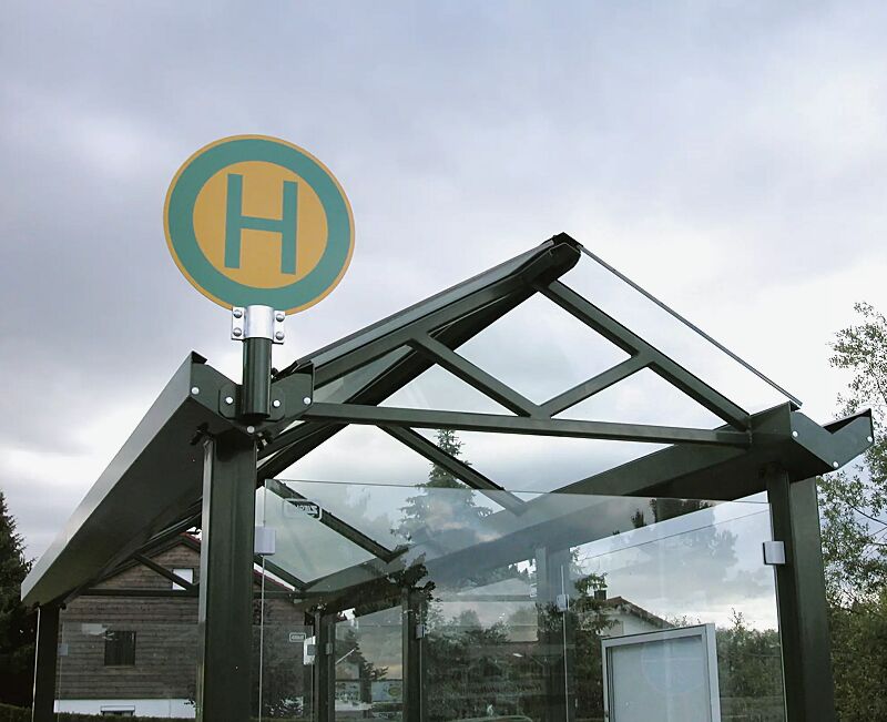 Haltestellenschild, doppelseitig. SCHILDDURCHMESSER: 420 mm