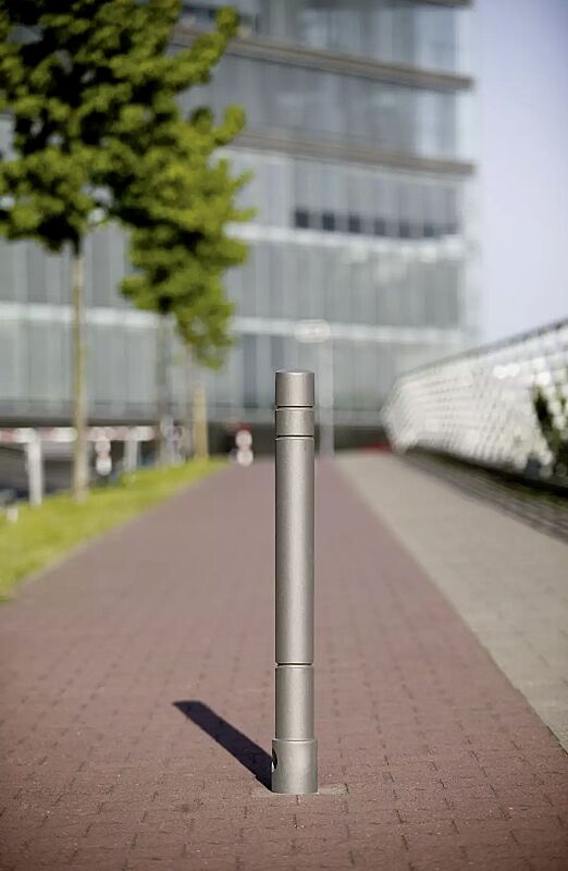 Poller TARANIS (3p-Technologie), mit drei Rillen, rund, verriegelung mittels Sechskantschraube, in RAL 9006 weißaluminium