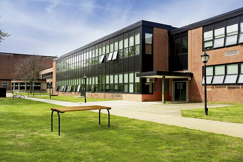 Tisch SAN REMO NEW, mit Fichtenholzbelattung, Stahlteile in RAL 9011 graphitschwarz