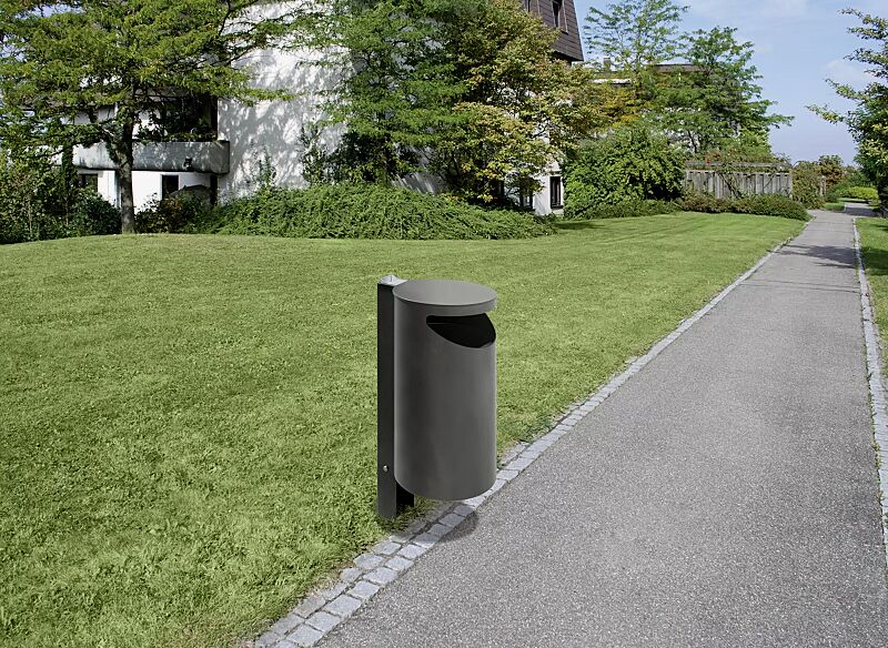 Abfallbehälter BURLINGTON aus Edelstahl, pulverbeschichtet in DB 703 eisenglimmer, mit Ascher