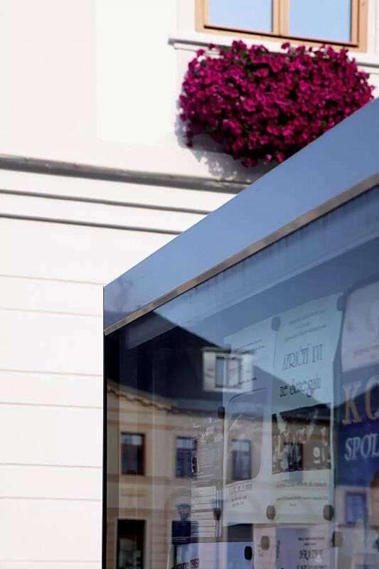 117.723/schaukasten-c-light-if-doppelseitig-mit-staender-mit-beleuchtung__shoKAT0050760