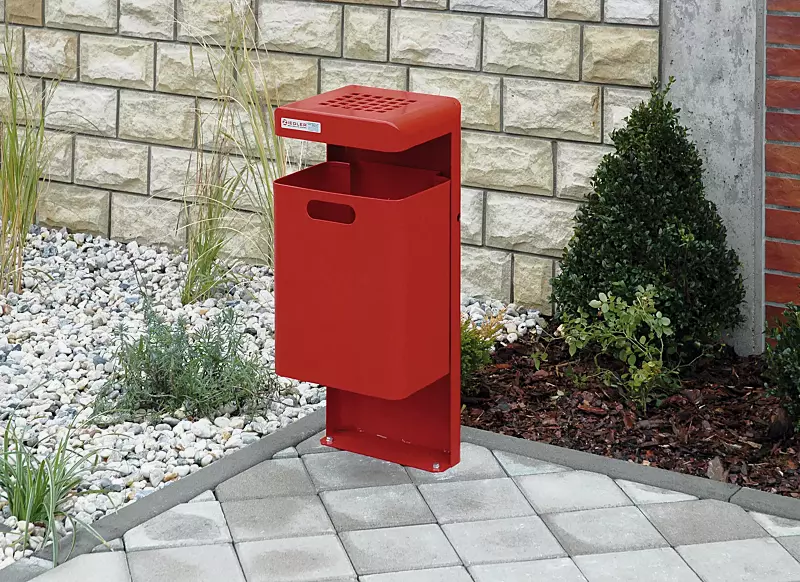 Abfallbehälter HALIFAX, 29 Liter, mit Ascher, zum Aufdübeln, in RAL 3000 feuerrot