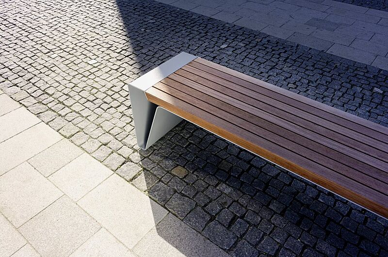 Detail: Sitzfläche, mit Jatobaholzbelattung