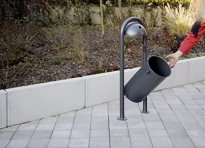 Abfallbehälter kippbar