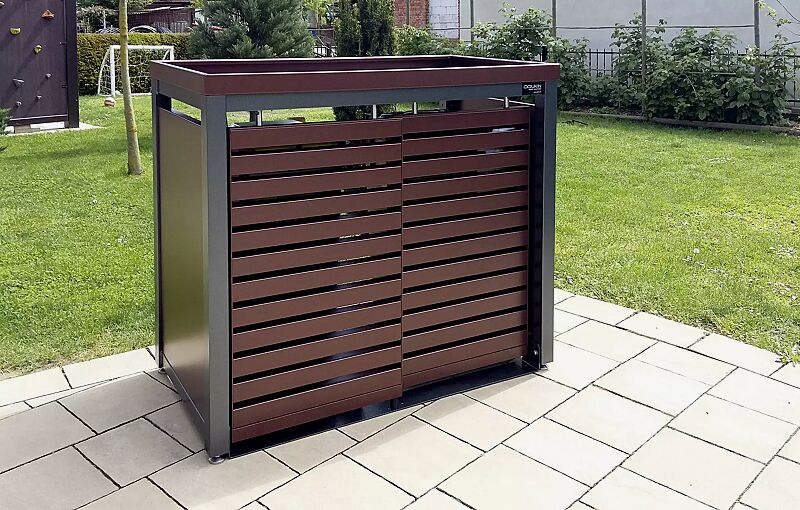 Müllbehälter-Doppelschrank STYLEOUT® LINIS mit Pflanzdach, Aluminiumkonstruktion farblich auftragsbezogen angepasst: Rahmen- und Seitenteile in antik silber, Türleisten und Dach in antik kupfer