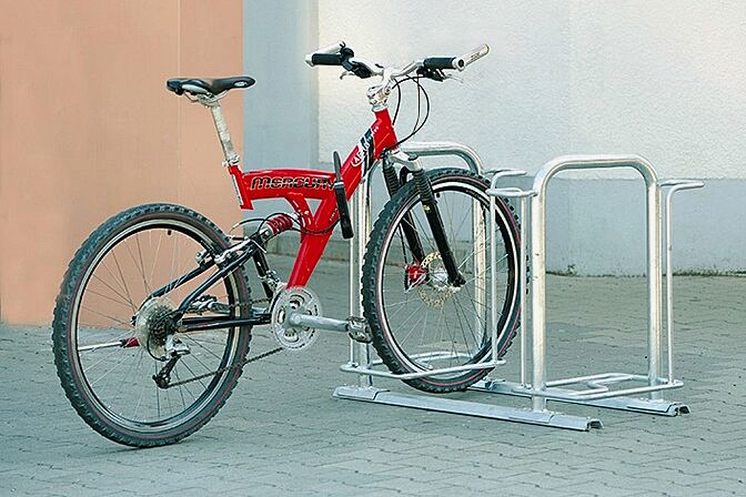 Fahrradparker MISSOURI-LIGHT doppelseitig, 90°, feuerverzinkt