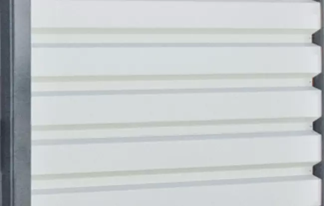 Wandelement mit Trapezblech, waagerecht