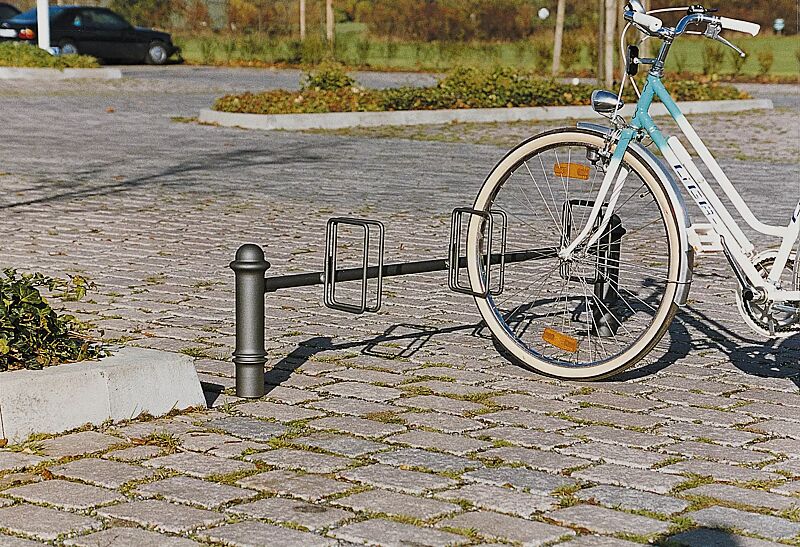 Fahrradständer mit Poller FAVORIT 40 einseitig, zum Einbetonieren