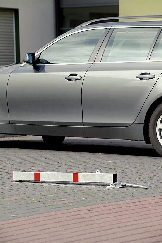 Sperrpfosten OVIEDO zum Aufdübeln, kippbar