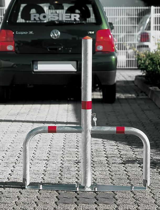 Parkbügel TELDE aus Stahlrohr mit langem Mittelpfosten, feuerverzinkt