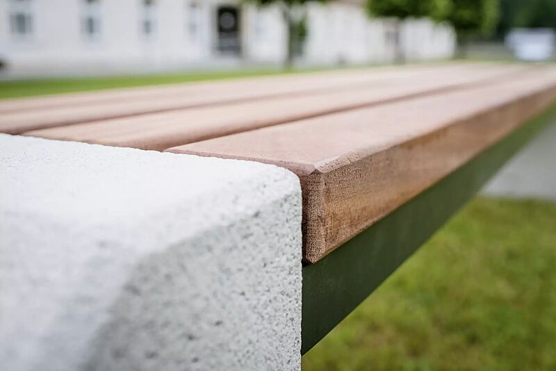 Detail: Holzbelattung