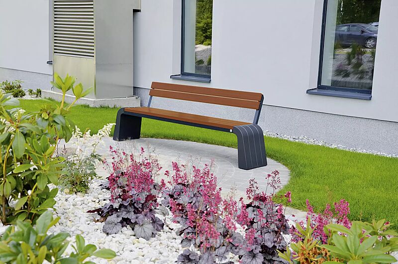 Sitzbank VEGA mit Rückenlehne, Stahlteile in RAL 7021 schwarzgrau, Beton beschichtet in Farbe graphit