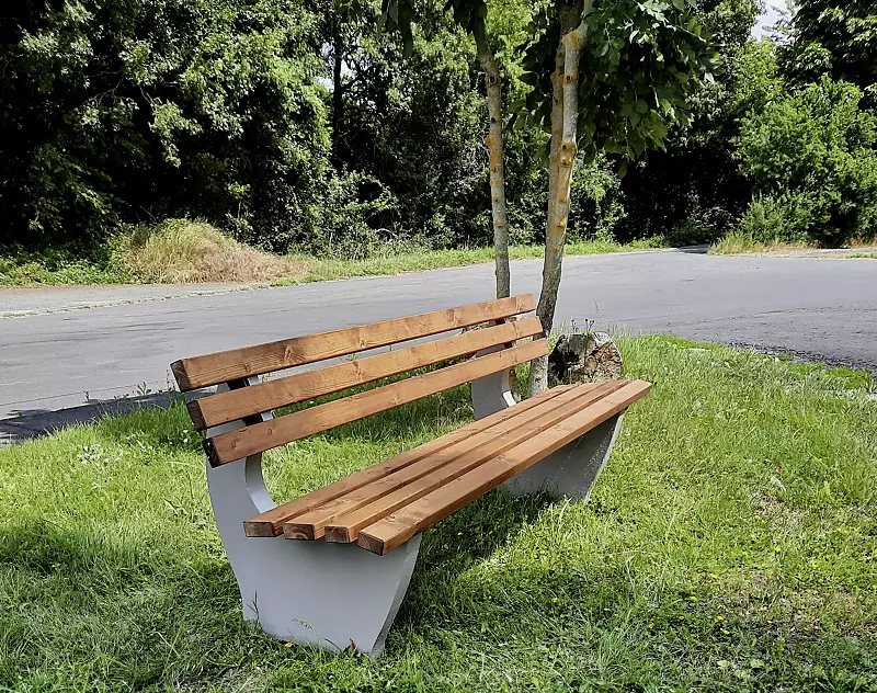 Sitzbank CATANIA mit Fichtenholzbelattung, lasiert