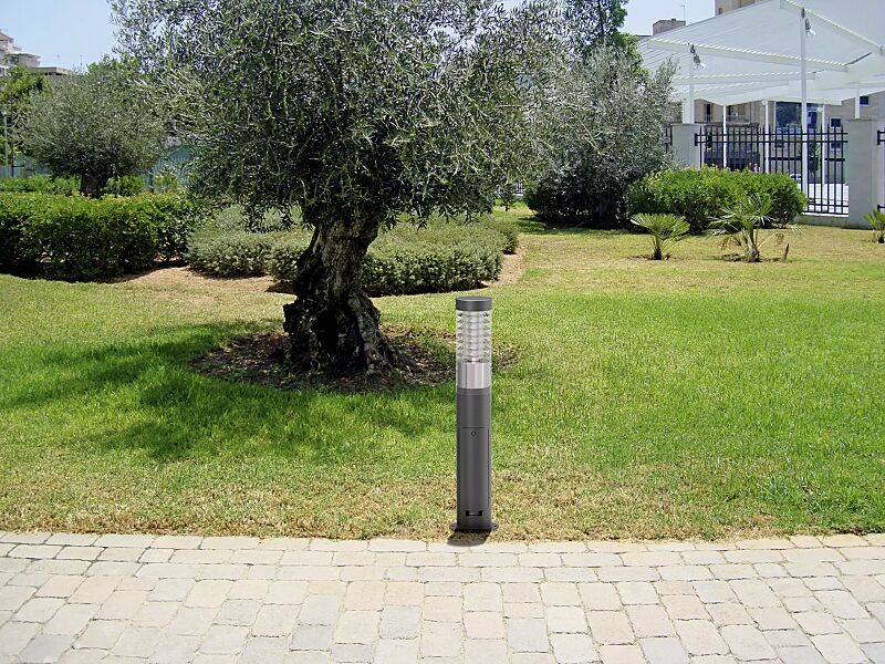 Pollerleuchte NOVELLA in DB 703 eisenglimmer