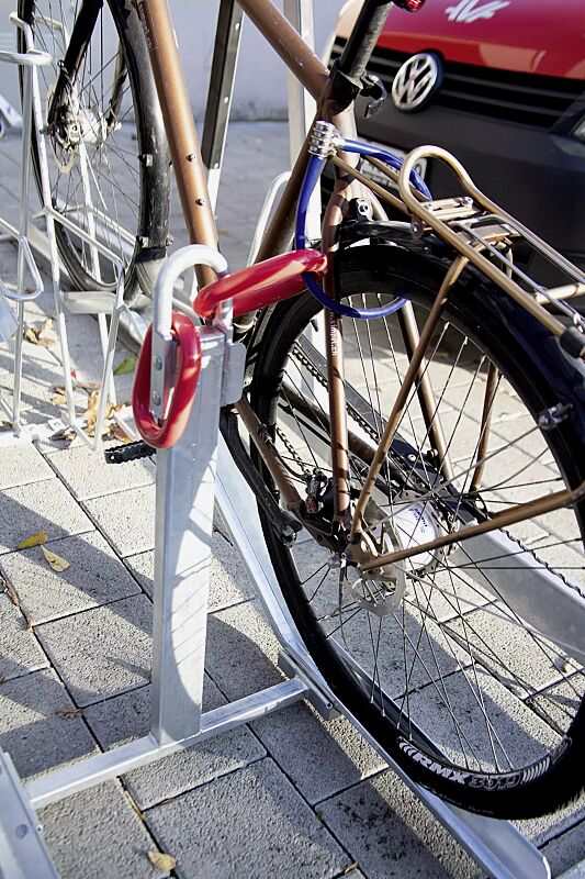 Detail: Anbindebügel