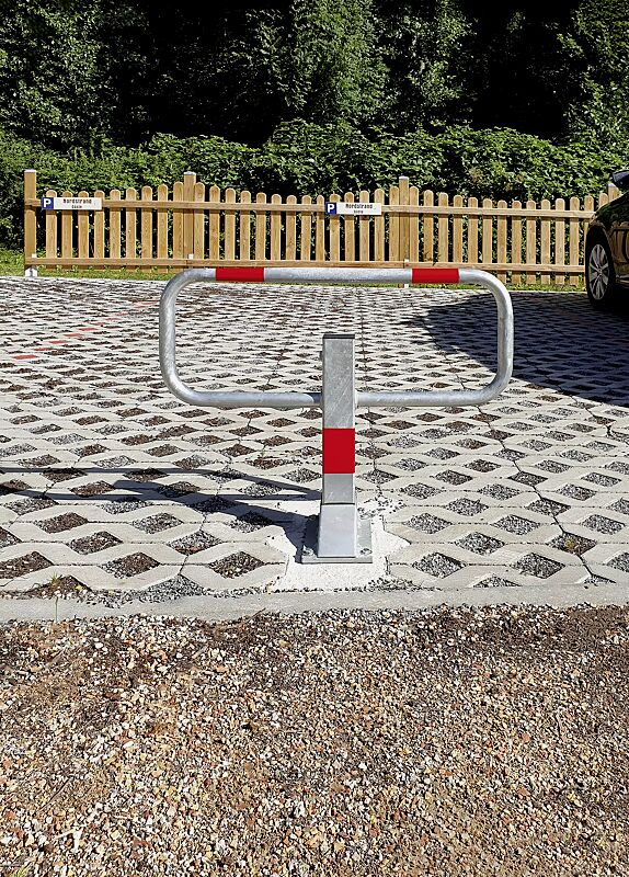 Parkbügel SERRES zum Einbetonieren, mit Reflexstreifen, feuerverzinkt