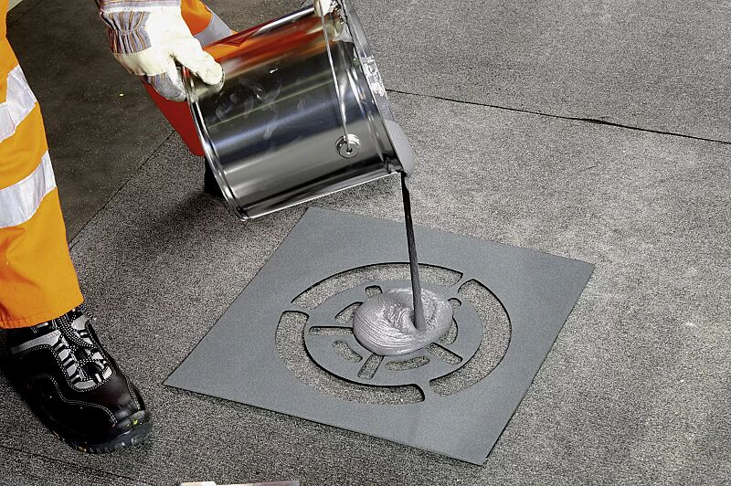 Verlegen mittels Schablone und Zwei-Komponenten-Kleber