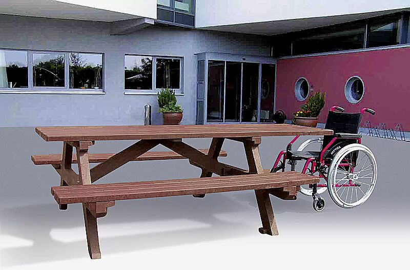 Bank-Tisch-Kombination COMMON, frontal für 1 Rollstuhlstellplatz