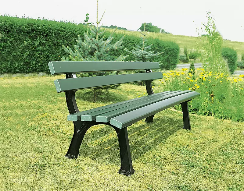 Sitzbank PRATO mit Recycling-Kunststofflatten in grün änlich RAL 6005