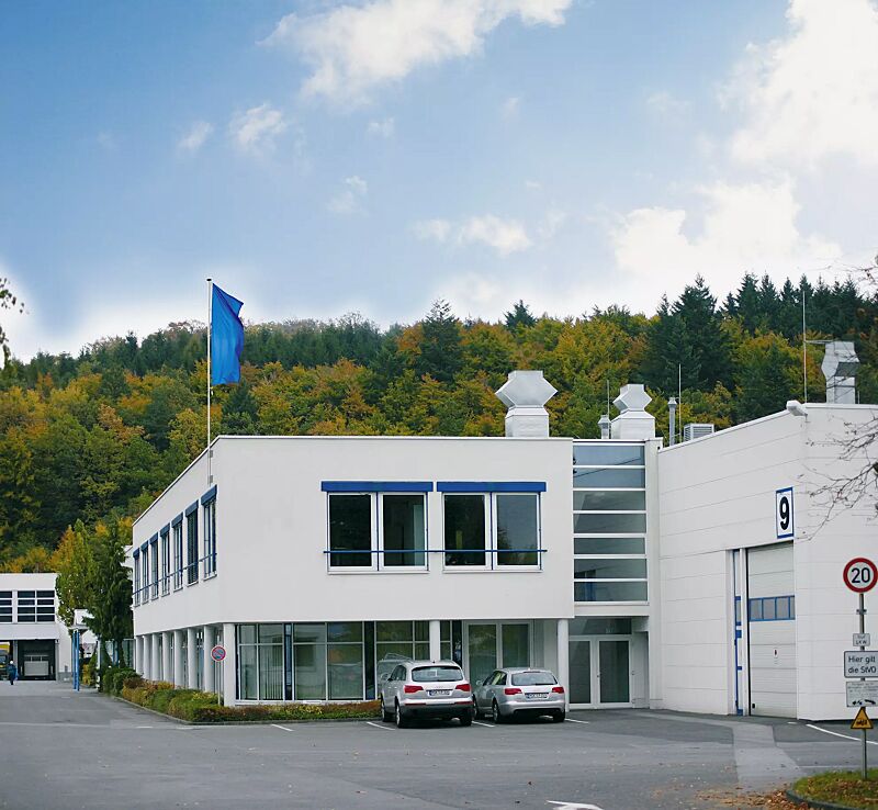 Wandhalterung VERTO mit Fahnenmast SILENTO