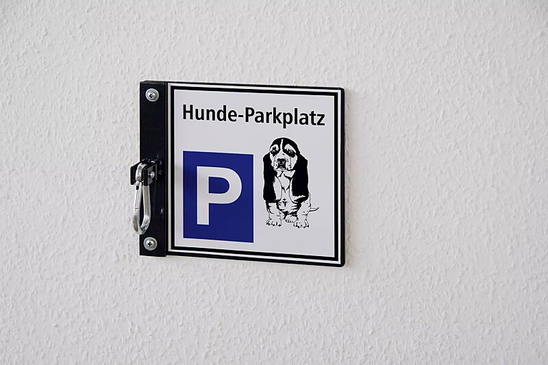 Hunde-Parkplatz BEAGLE zur Wandbefestigung, in RAL 7016 anthrazitgrau
