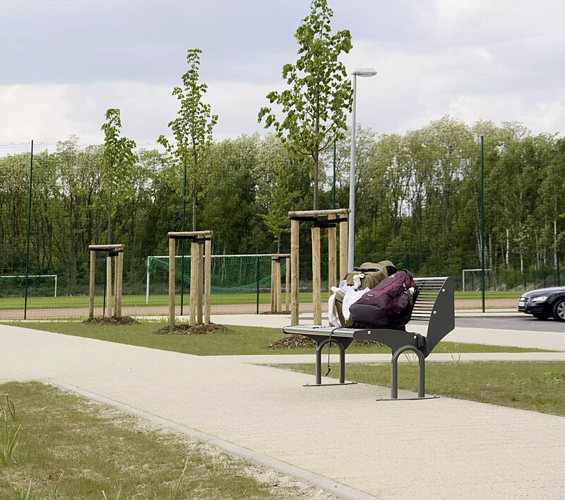 Sitzbank TAURUS mit Rückenlehne, in RAL 7016 anthrazitgrau