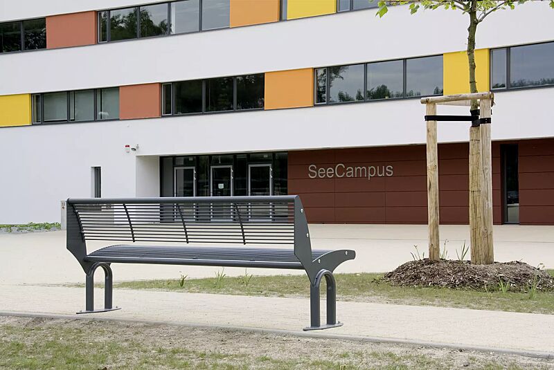 Sitzbank TAURUS mit Rückenlehne, in RAL 7016 anthrazitgrau