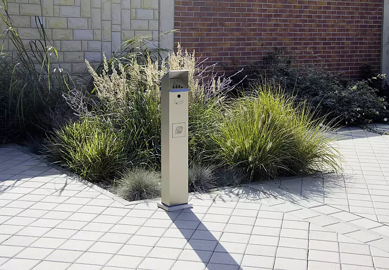 Abfallbehälter WINDSOR aus Edelstahl