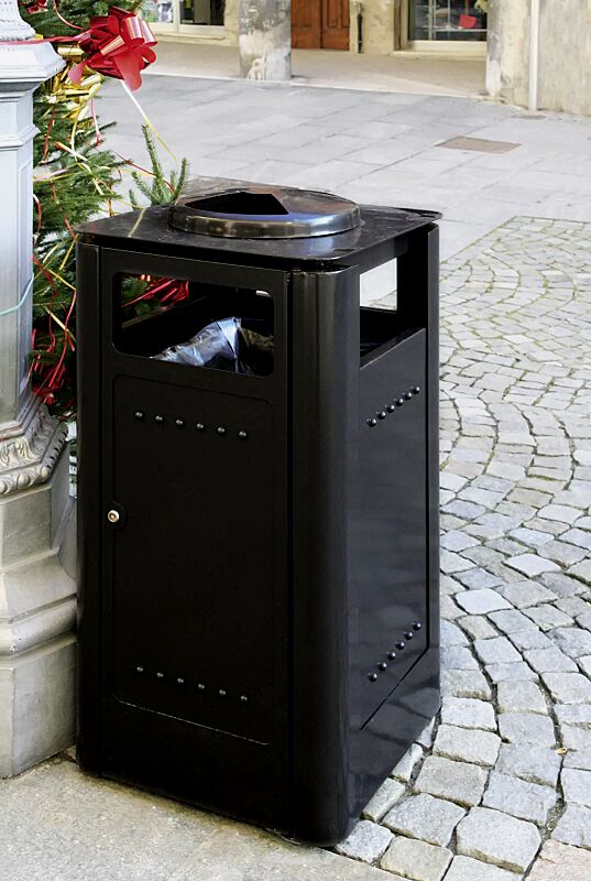Abfallbehälter SQUARE, Korpus aus Stahl, mit Schutzdach und Ascher