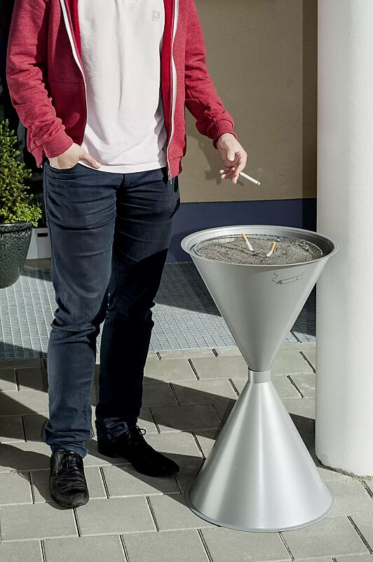 Standascher ROYAL aus Stahl, zum freien Aufstellen, ohne Schutzdach, in silber