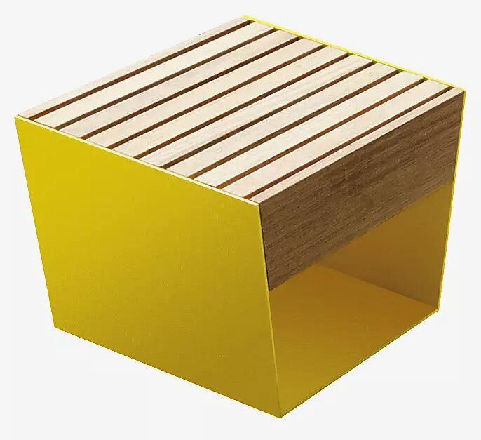 Sitz BLOCQ mit Jatobaholzbelattung, Stahlteile in RAL 1023 verkehrsgelb (auf Anfrage)