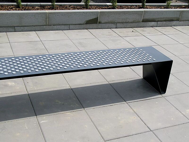 Sitzbank RADIUM ohne Rückenlehne, mit Kunststoffnoppen, in DB 703 eisenglimmer