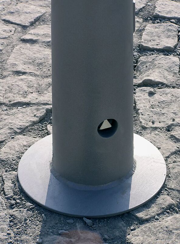 Detail: Dreikantschloss