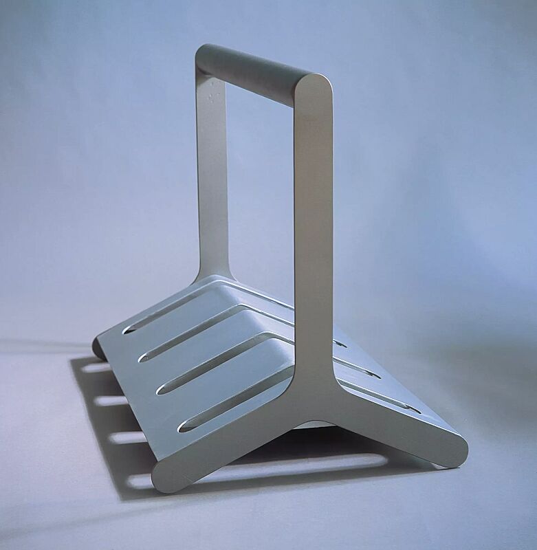 Fahrradständer VELO mit Griffstange, doppelseitig, 4 Stellplätze, in RAL 9007 graualuminium