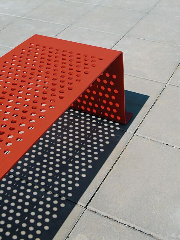 Detail: Sitzfläche ohne Kunststoffnoppen