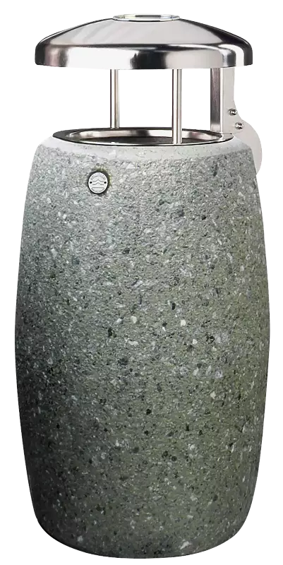 Abfallbehälter ORIONE aus rekonstituiertem Marmor gestockt, mit Edelstahl-Schutzdach und Ascher, in grün alpi