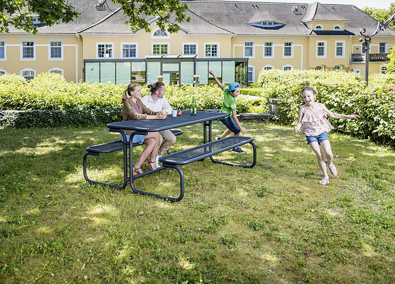 Bank-Tisch-Kombination CAMPO in RAL 7016 anthrazitgrau