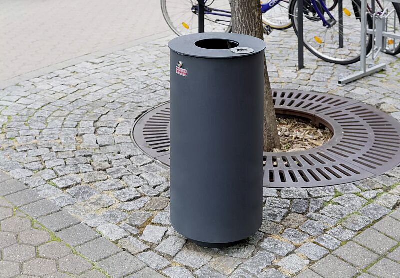 Abfallbehälter NORANDA mit Ascher, in RAL 7016 anthrazitgrau