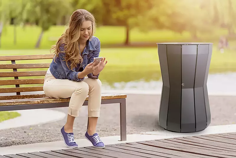 Abfallbehälter CONWY, 105 Liter, in RAL 7016 anthrazitgrau