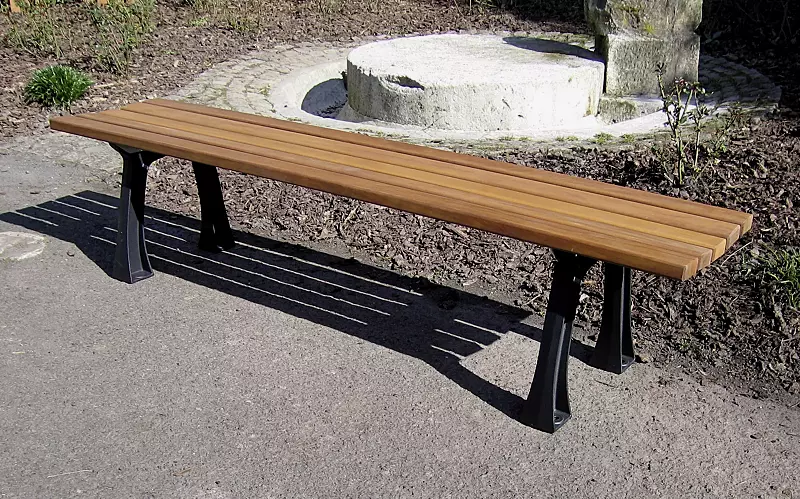 Sitzbank PADUA mit Fichtenholzbelattung, lasiert