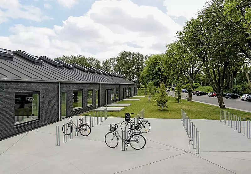 Anlehnbügel LOWELL, zum Aufdübeln, feuerverzinkt