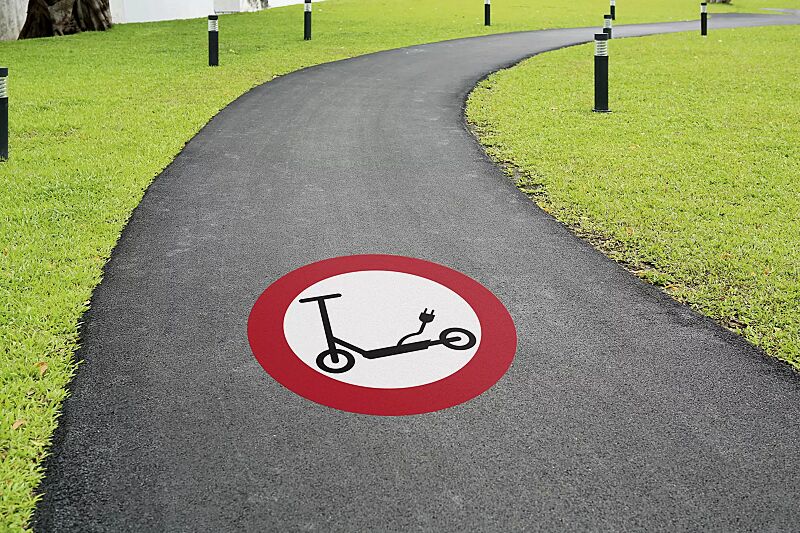 Thermoplastische Markierung VERBOT FÜR E-SCOOTER