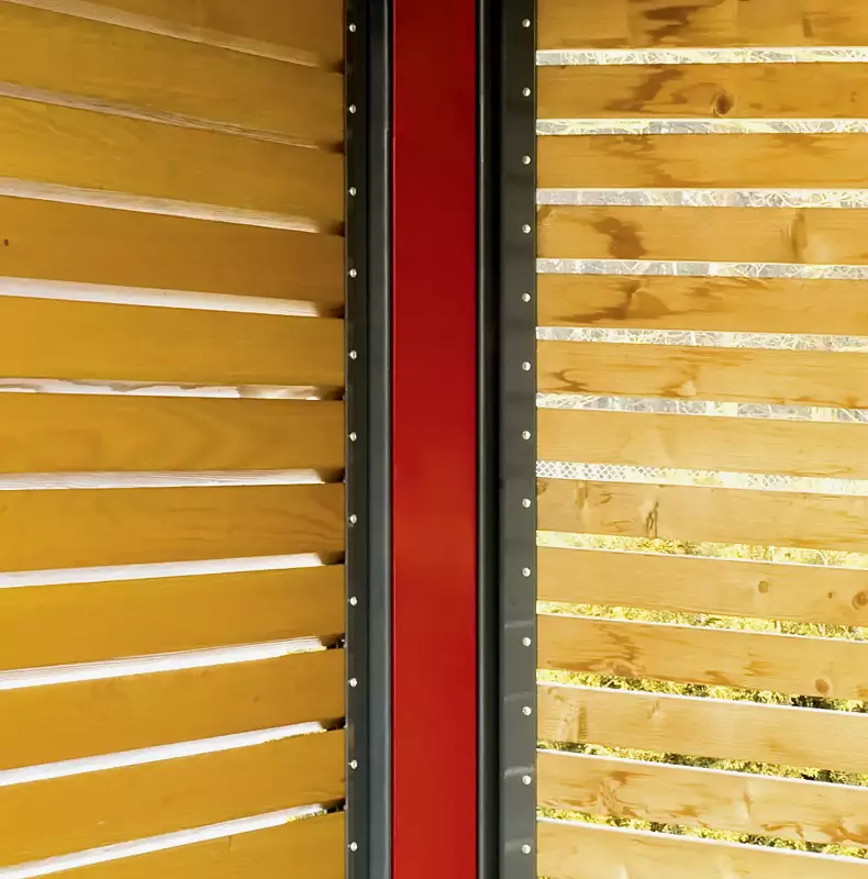 Akzentblende für Stützen in ZIEGLER-Standardfarben