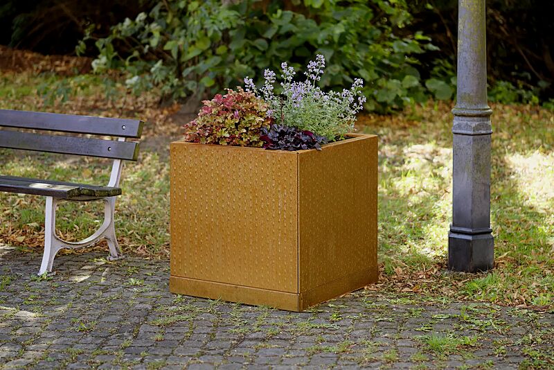 Pflanzbehälter TILLEY, quadratisch, aus Cortenstahl