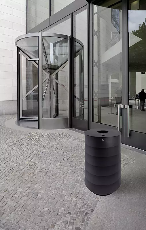 abfallbehaelter-colden__shoKAT0076371 Abfallbehälter COLDEN mit Ascher, in RAL 7016 anthrazitgrau