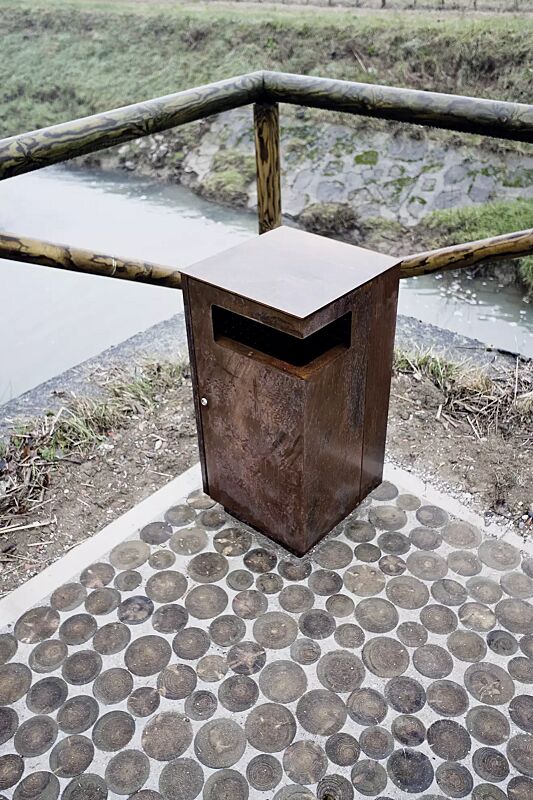 abfallbehaelter-collio__shoKAT0022572 abfallbehaelter-collio__shoKAT0022572