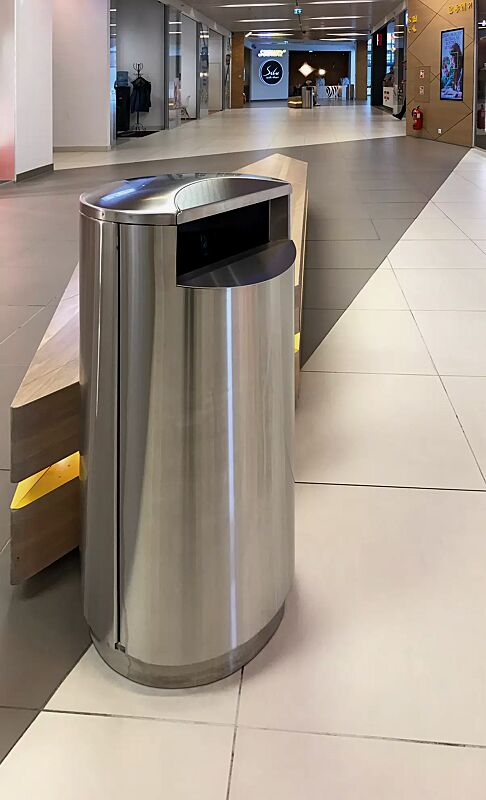 abfallbehaelter-finbin-city__shoKAT0069999 Standbehälter FINBIN CITY aus Edelstahl, 75 Liter, ohne Ascher, zum freien Aufstellen mittels betonbeschwertem Edelstahlsockel (auf Anfrage)